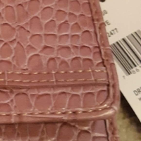 Nine West Crocodile Pattern Wallet Organizer - Picture 5 of 5